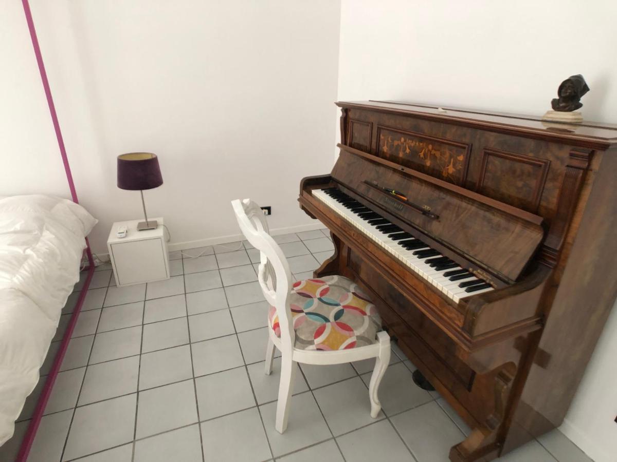 Vicool Apartments - Centro Storico Napoli Екстериор снимка
