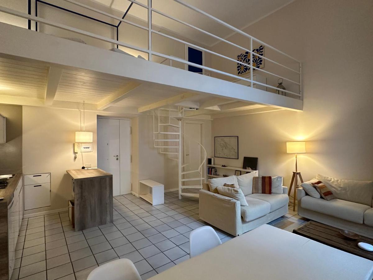 Vicool Apartments - Centro Storico Napoli Екстериор снимка